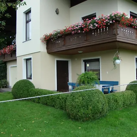 Maria Aichholzer Sankt Jakob im Rosental