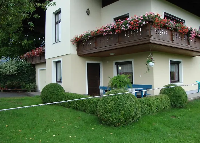 Maria Aichholzer Sankt Jakob im Rosental